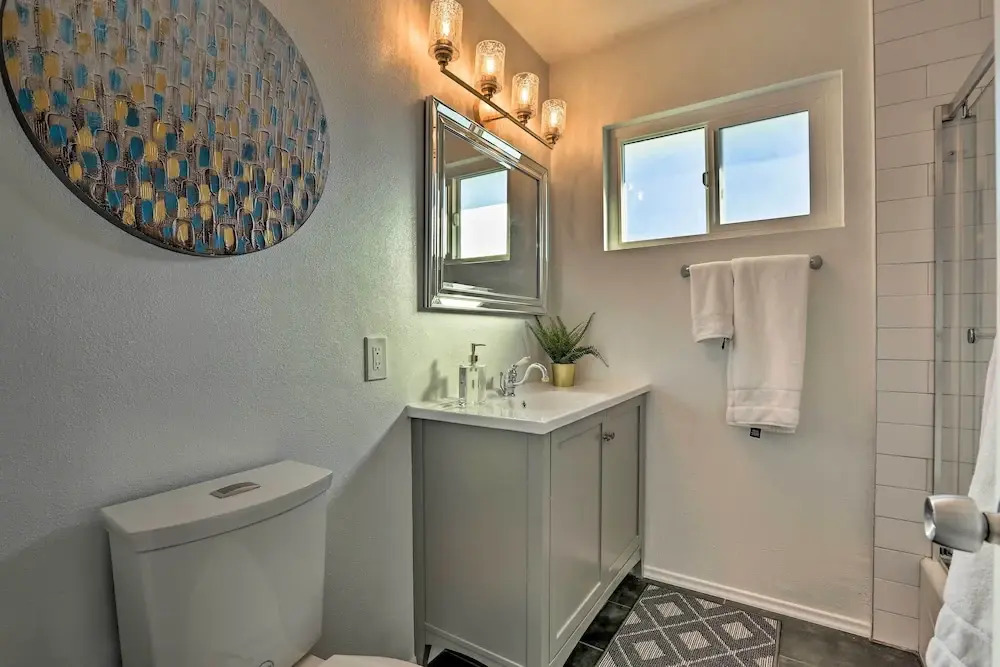 Oceanside Home w/ Patio & Grill, Walk to Beach!
