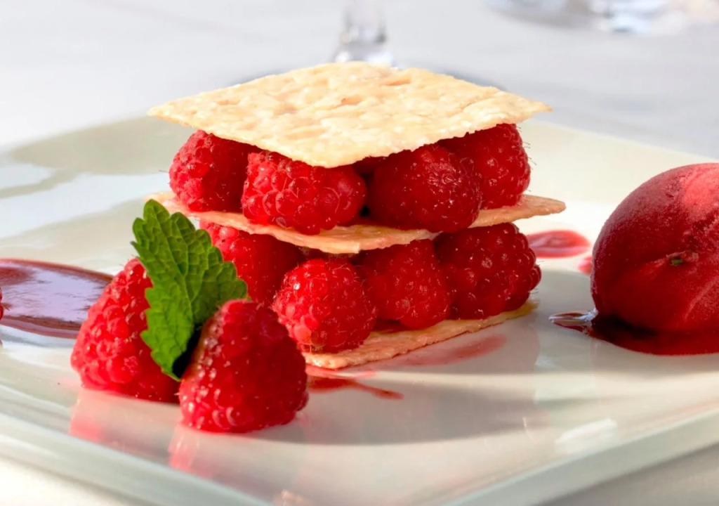 Priory Bay Hotel, Golf & Beach Club