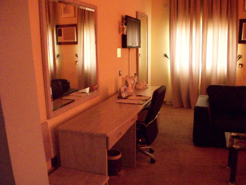 Hotel De Bently