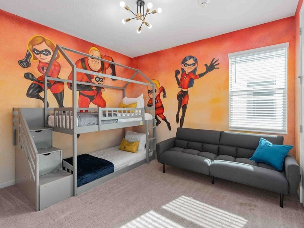 Super Giant - 12bd 12bas - Sleep 38 Near Disney