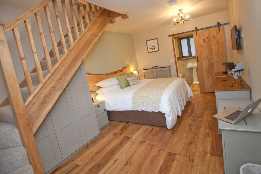The Plough Inn