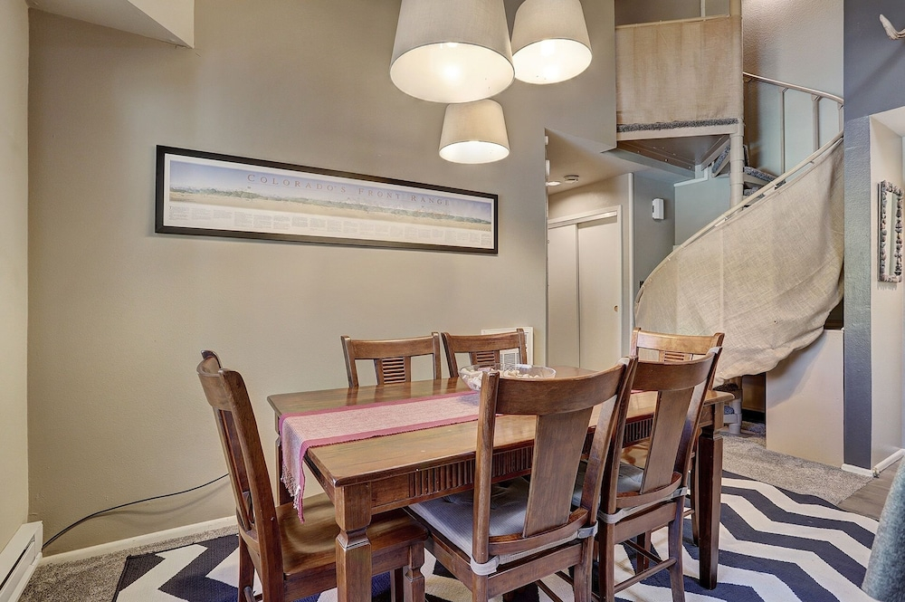1127 Flying Dutchman 2 Bedroom Condo by RedAwning