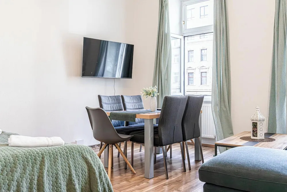 Modern Stay in the Heart of the City