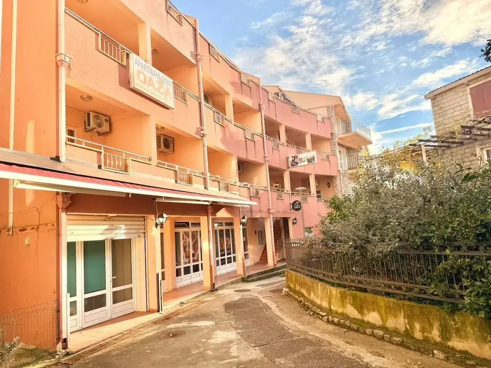 Beachfront Apartments Oaza