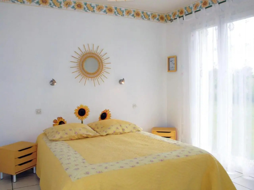 Holiday Home Ty Bihan - LOY114