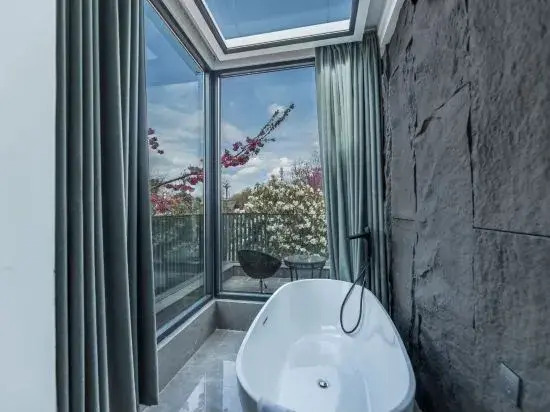 Wushe |Annapurna II Snow Mountain Resort and Scenic Villa