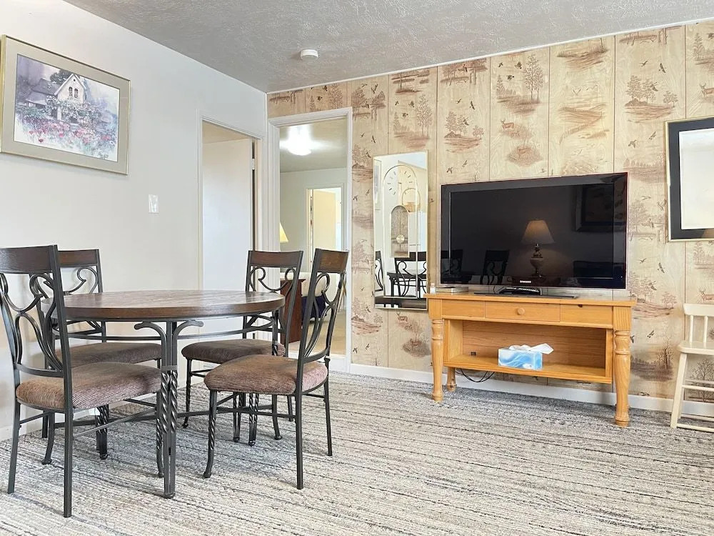 Westport RV Park & Motel