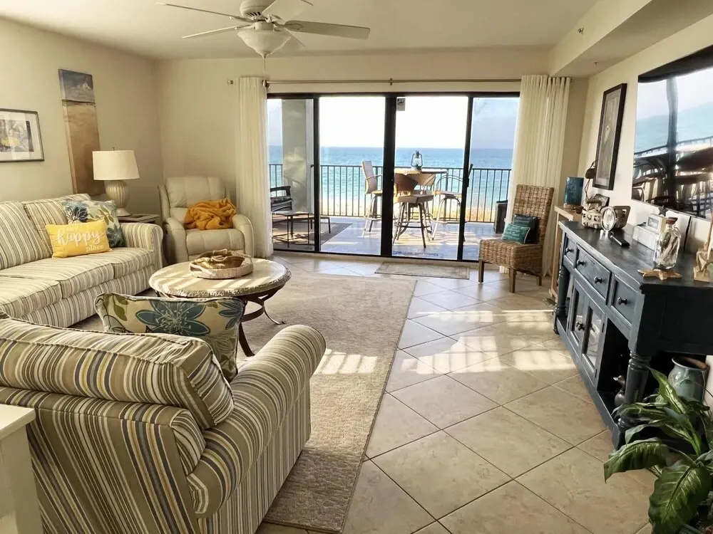 Endless Water Views in Manasota Key