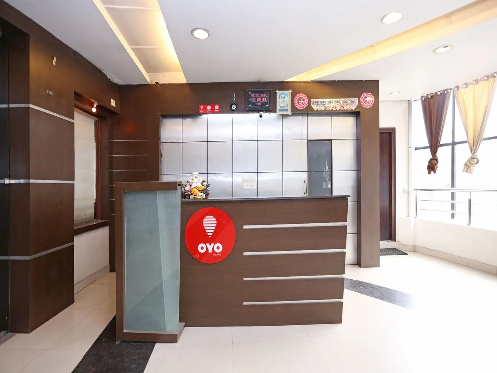 Hotel Rivieraa by OYO Rooms