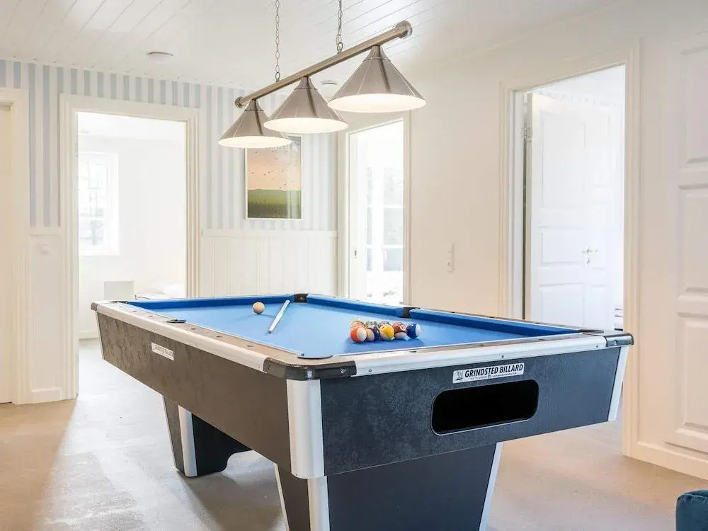 10 Person Holiday Home in Blavand