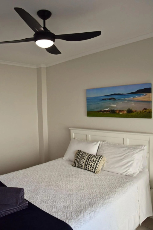 Tradewinds Apartment 4