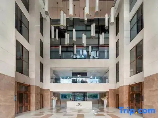SPARK Kelly Full Suite Holiday Apartment (Chengdu Chunxi Road Taikooli Branch)
