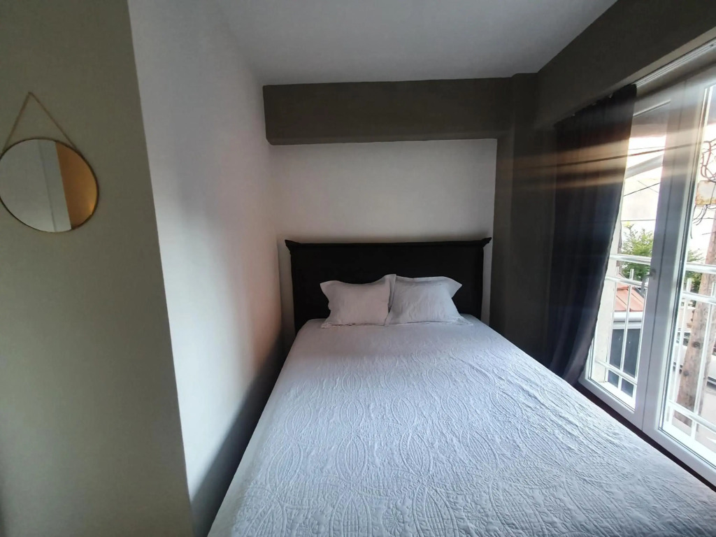 Central 2 bedroom apartment