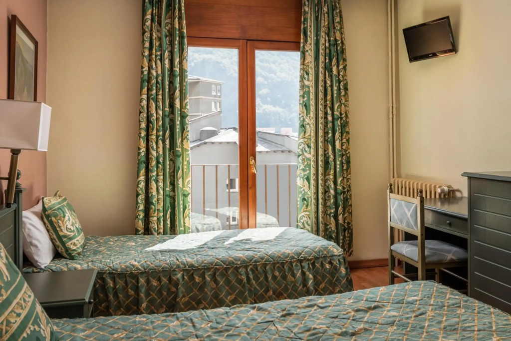 Hotel Sant Jordi by ALEGRIA