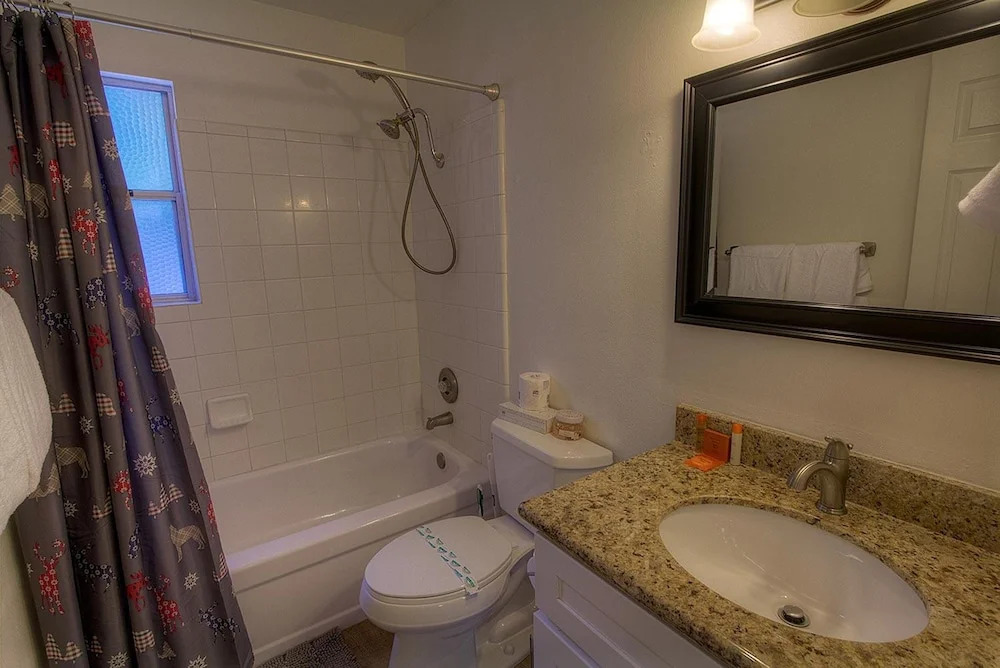 Twin Pines Tahoe Retreat by Lake Tahoe Accommodations