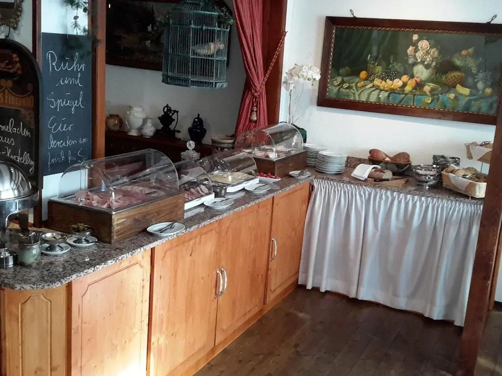 Landgasthof kleine Kommode