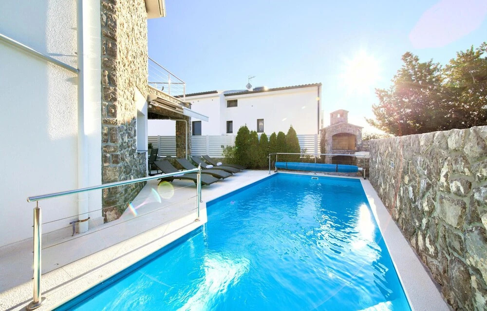 Awesome Home in Krk With Wifi and 2 Bedrooms
