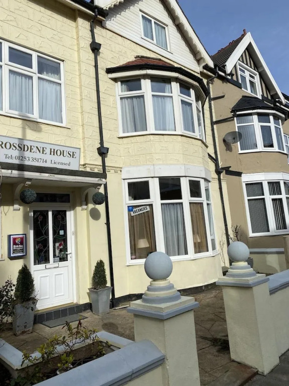 Rossdene House