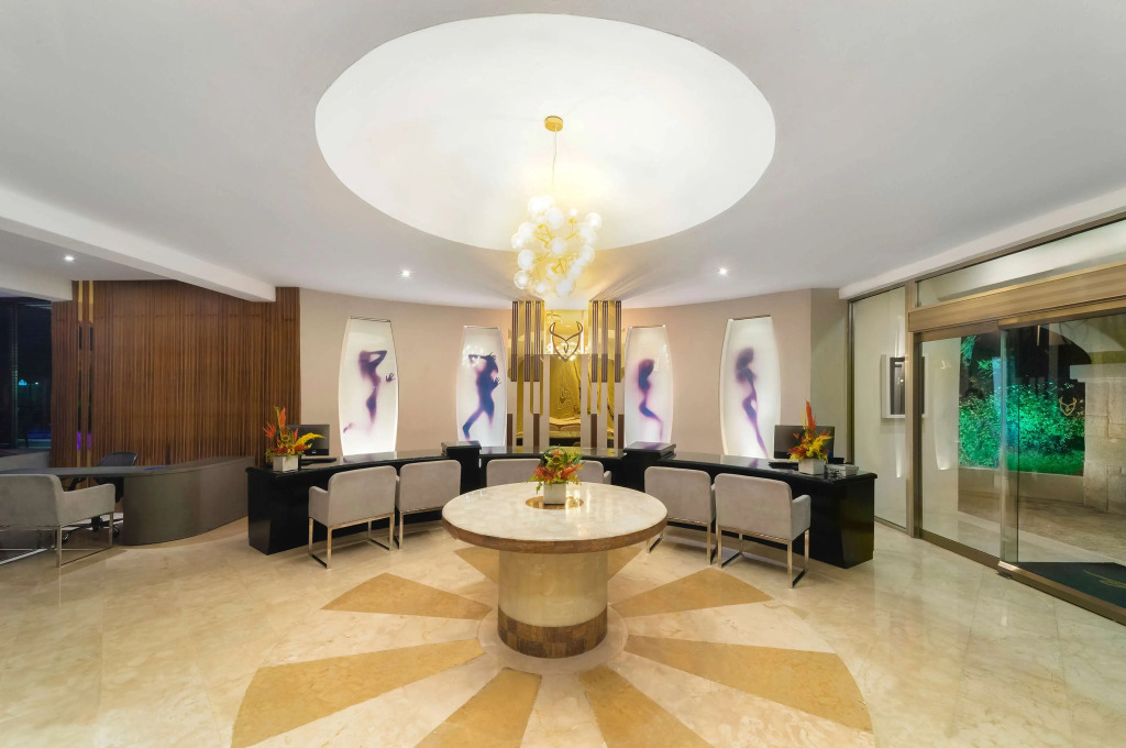 Desire Riviera Maya Resort All Inclusive, Exclusively for Couples