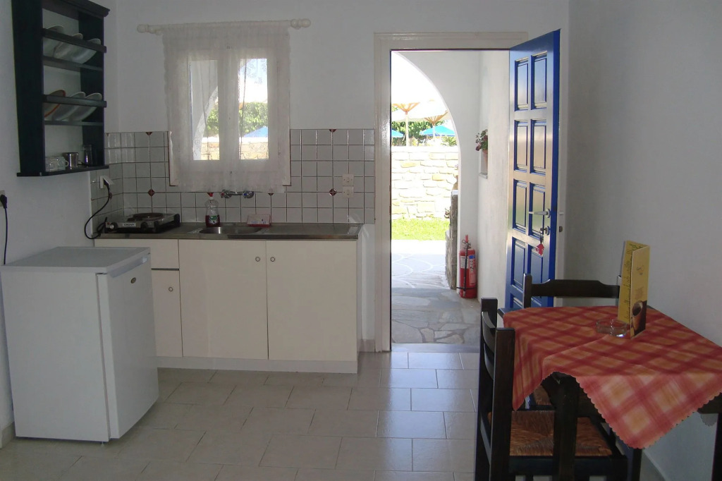 Fragoulis Village