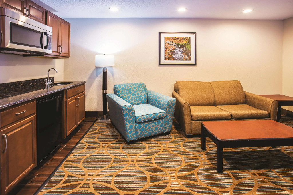 La Quinta by Wyndham Evansville