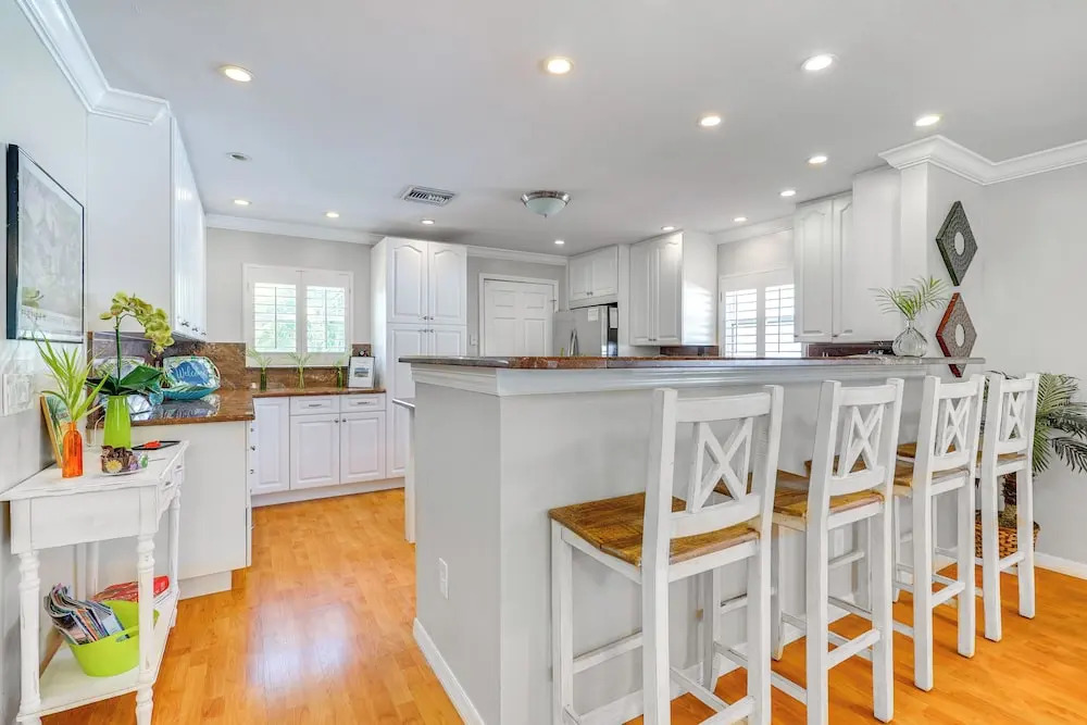 Fort Myers Bungalow - 12 Miles to the Beach!