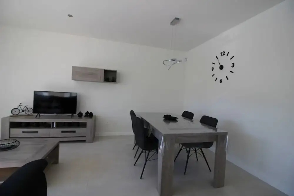 Apartment in Villamartin for 4 Guests