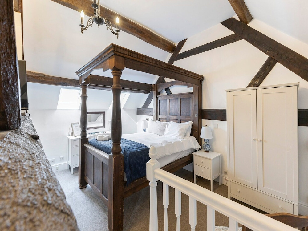 Standard Double Suite