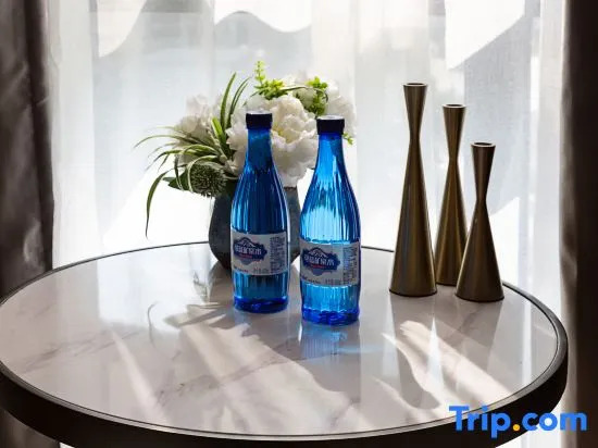 Moran Hotel (Ningbo Yinzhou Wanda Railway Station)