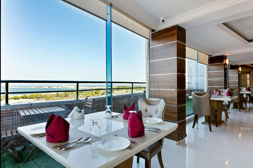 Crown Tower Hotel