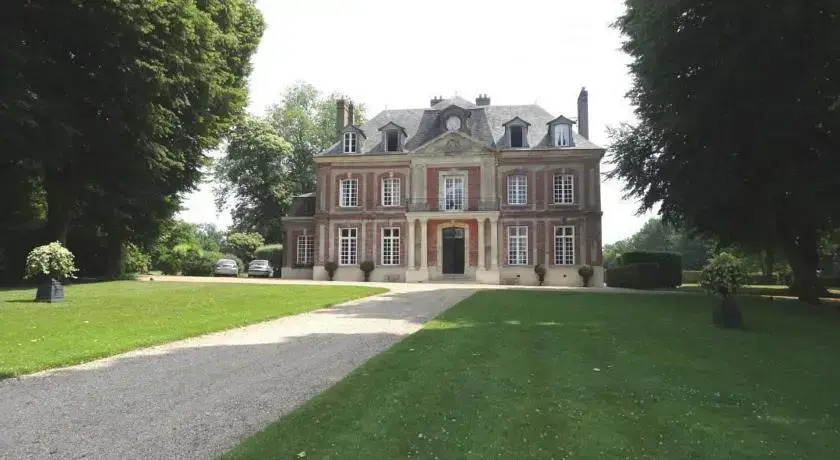 Chateau de Maillot