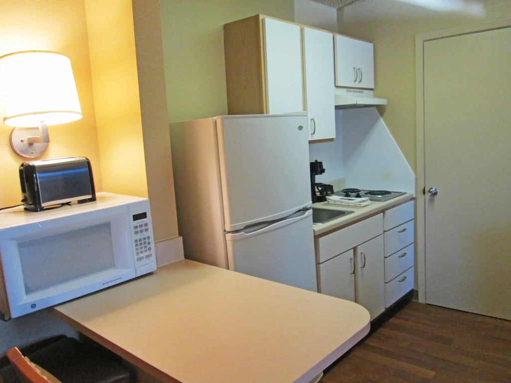 Extended Stay America Suites - Arlington