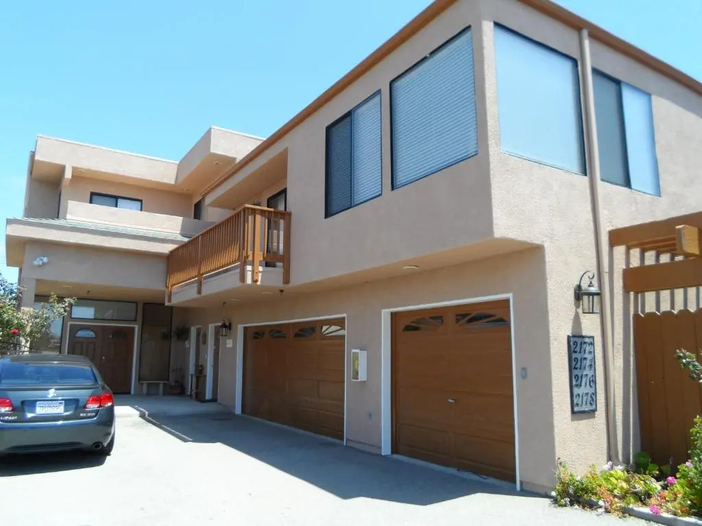 2172 main st