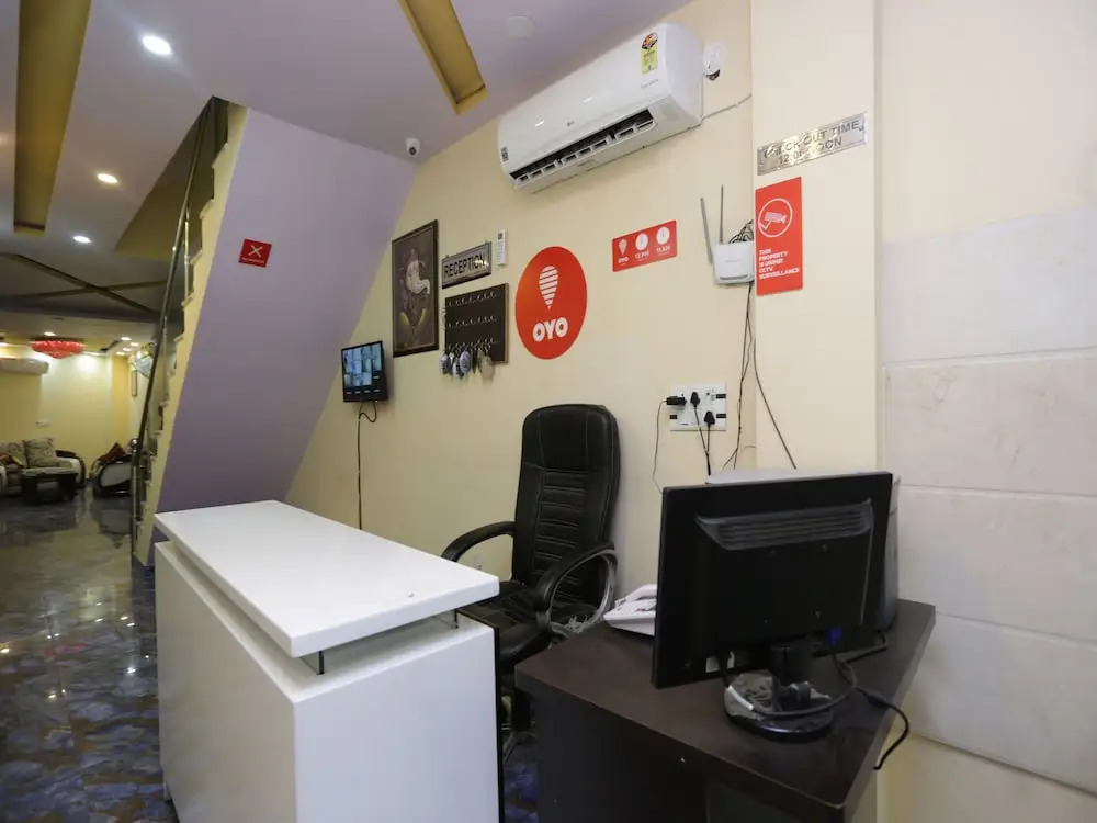 OYO 13455 Rama Krishna Hotel