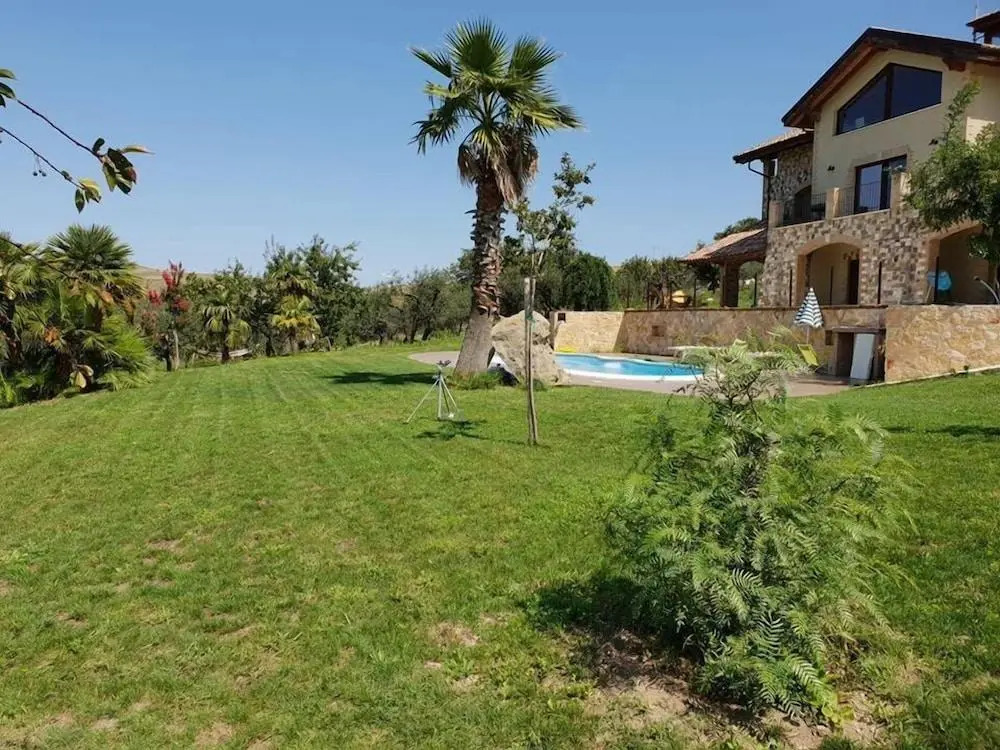 La Bella Vista