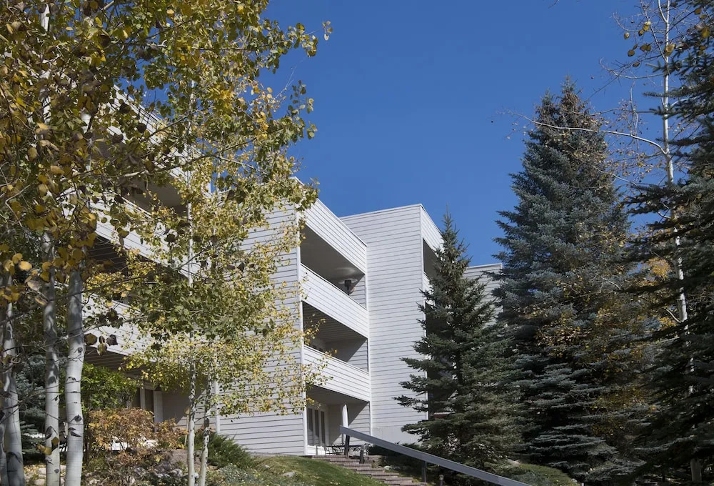 Sun Vail 14a 3 Bedroom Condo by RedAwning