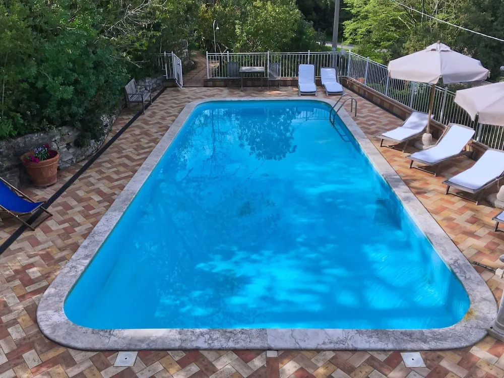 Apartment in Sassetta With Pool and Scenic Views