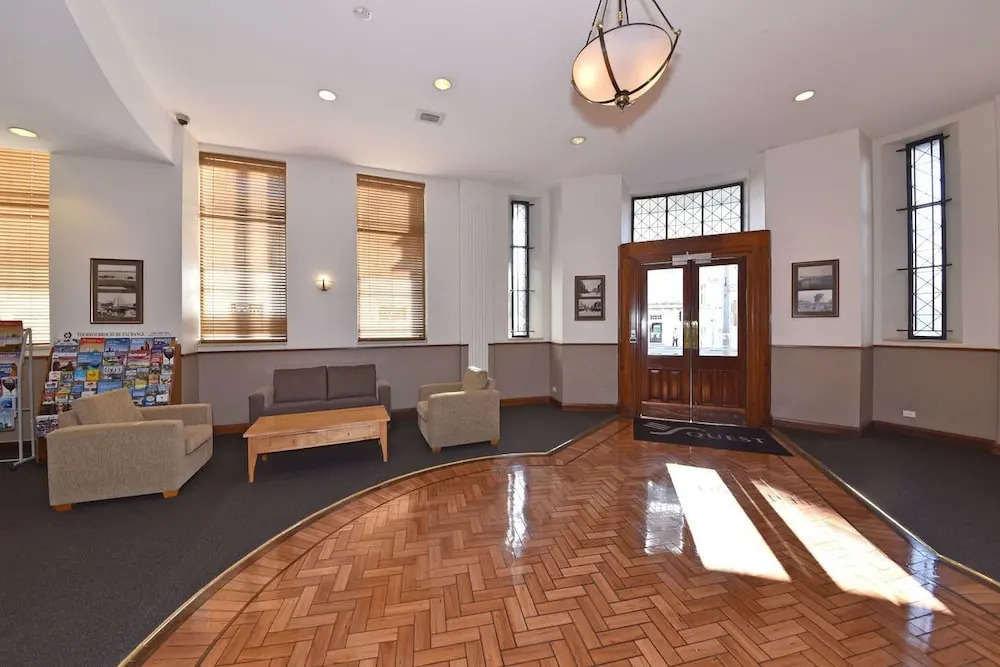 PERTH CBD APARTMENTS