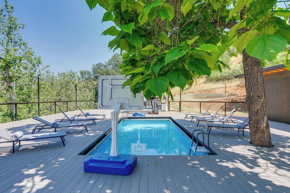 Updated Three Rivers Vacation Rental w/ Gas Grill