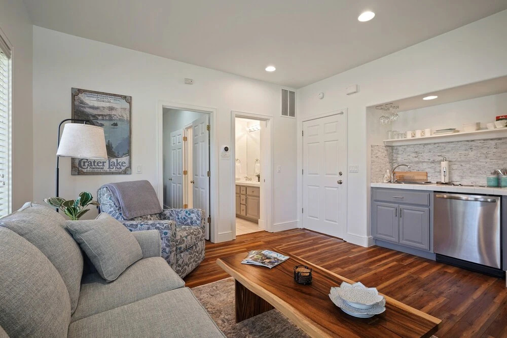 Villa #32 At Broken Top 1 Bedroom Townhouse by Redawning