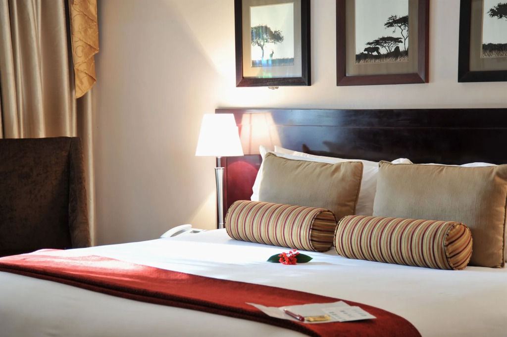 Cresta Thapama Hotel