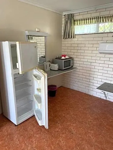 The Queenslander Motel