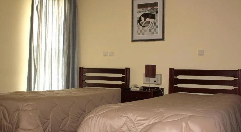 Hotel Dom Leal