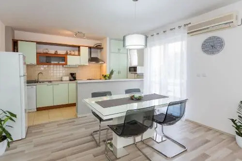 Apartment Petar