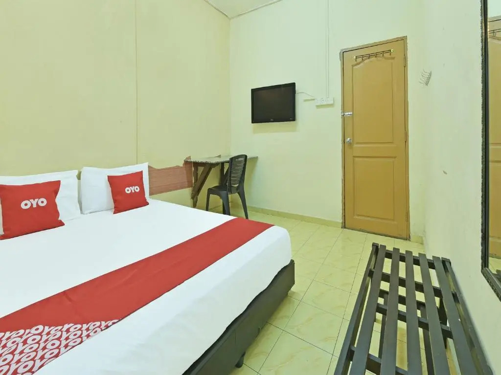 OYO 90706 Empire Inn 2