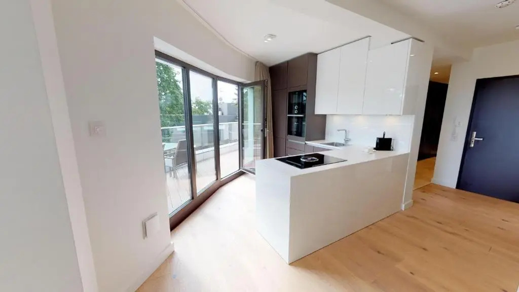 White Pearl Apartment 3.01