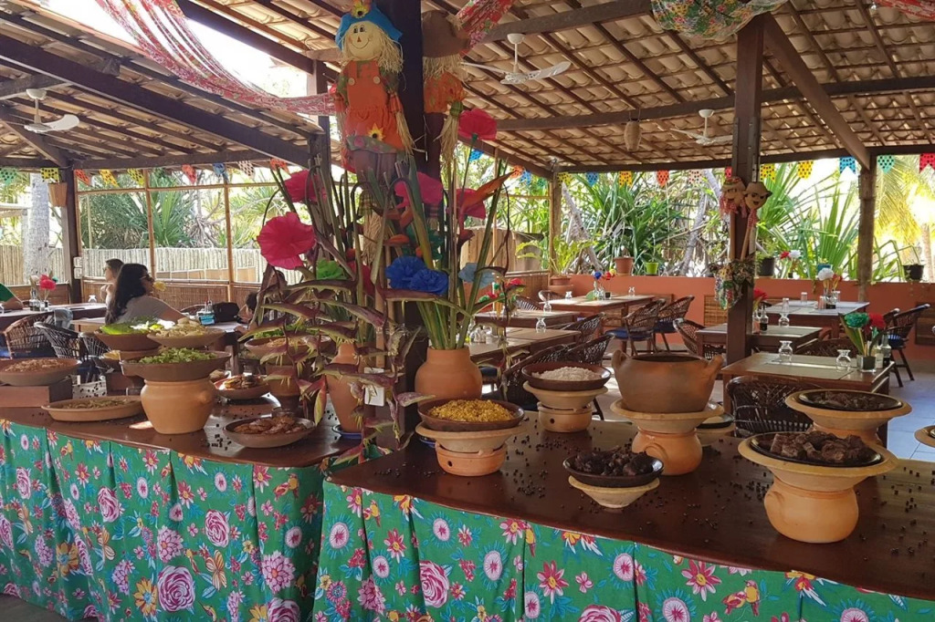 Pousada Praia das Ondas - Pé na areia