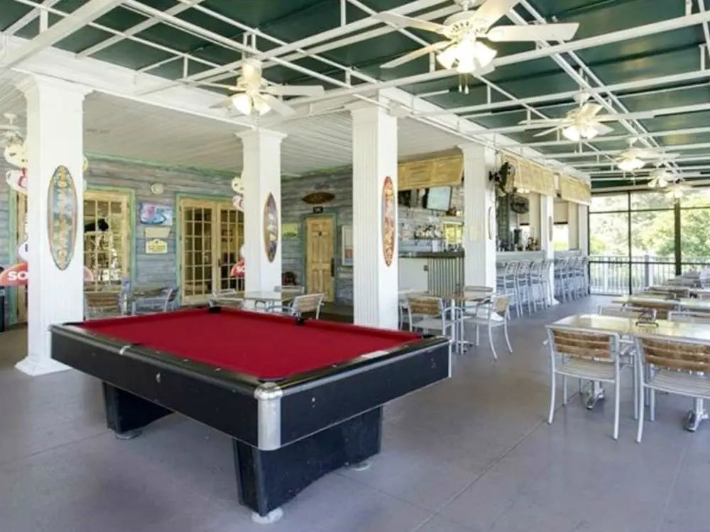 Best Location! Next to Restaraunt, Lake, Pool