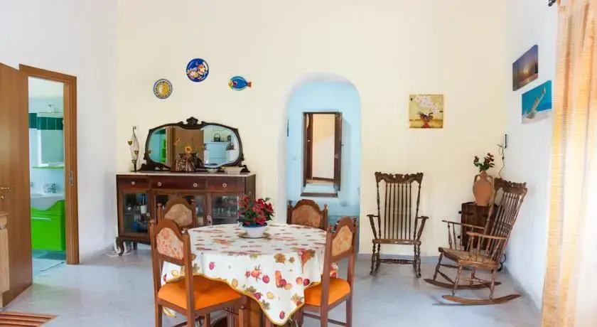 Gaia Home Holiday