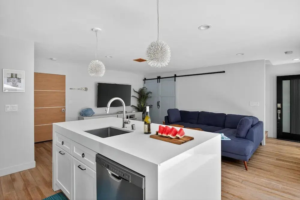 Your Coastal Getaway in Manhattan Beach Awaits